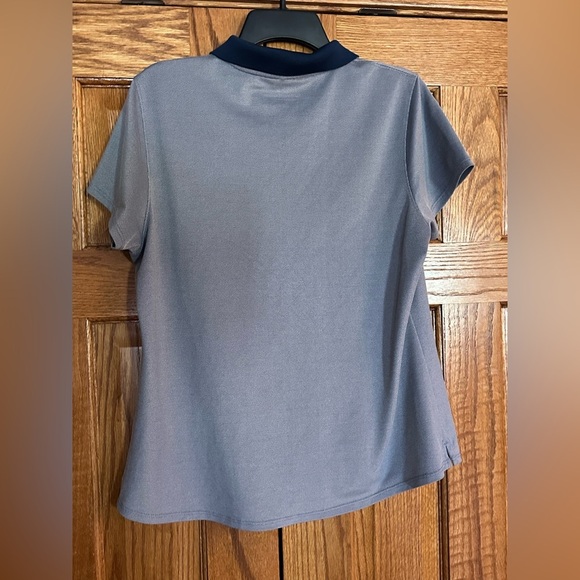 Vineyard Vines Performance Gray Polo with Navy Collar - Picture 5 of 6